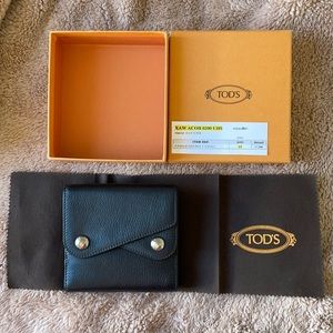 Tod's Wallet